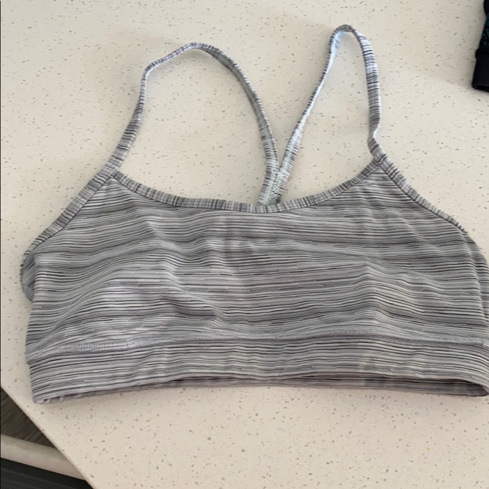 Lululemon size 8 flow y bra